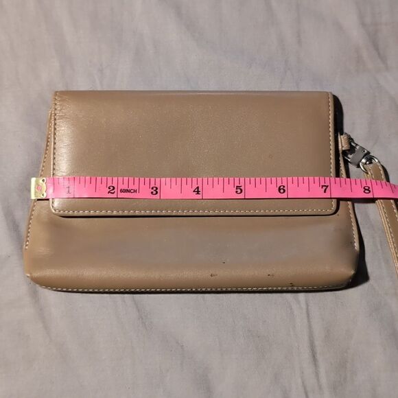 The Sak Wristlet - Picture 2 of 8